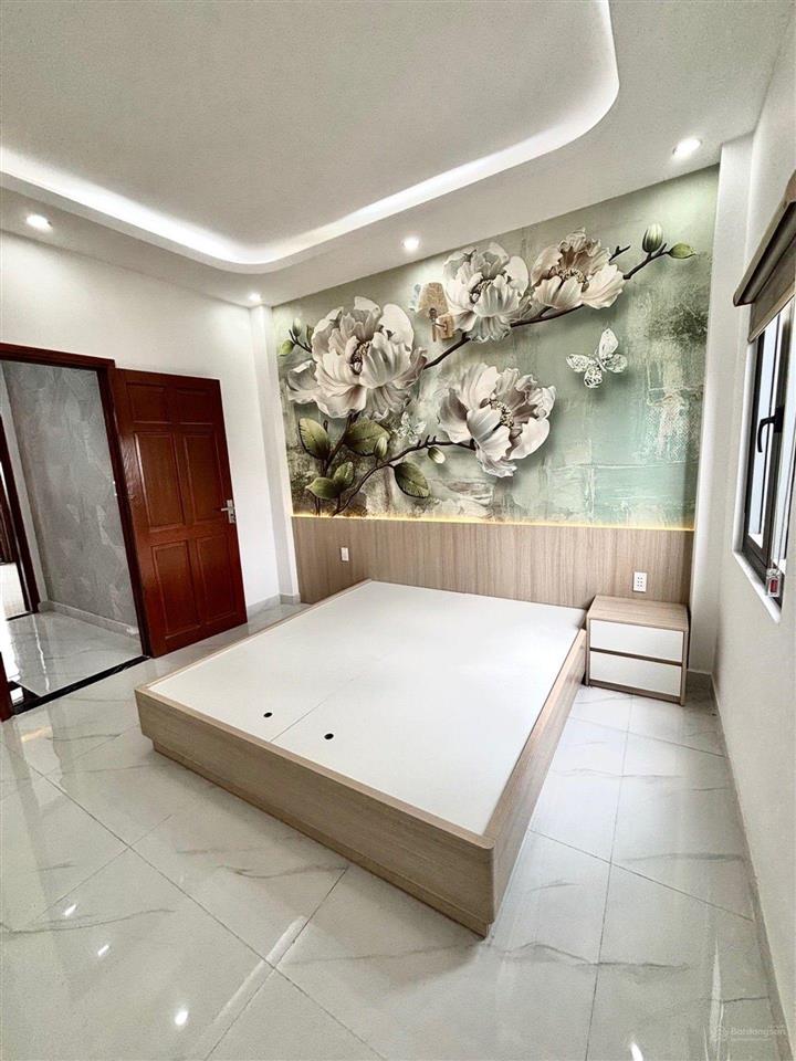 Nhà mới đẹp full nội thất dọn vào ở ngay giá chỉ 6.x tỷ