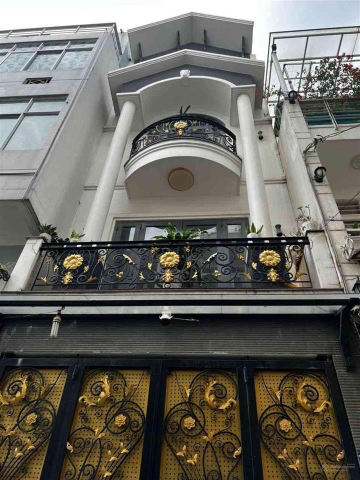 Nhà đẹp hẻm 6m an ninh vị trí đẹp, gần chợ & trường học