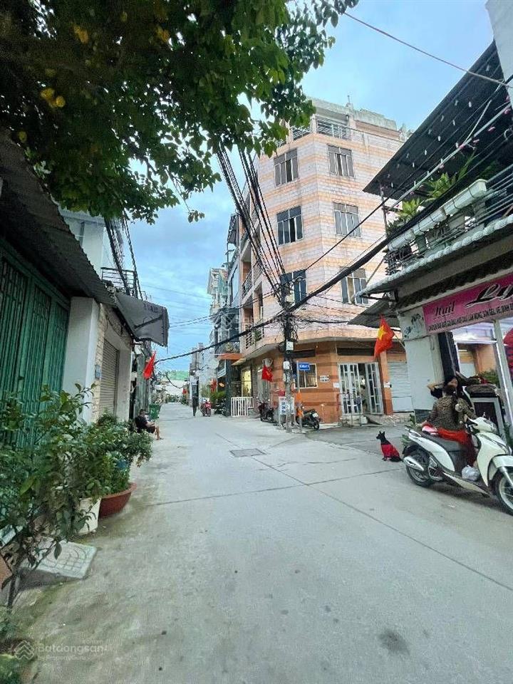 Bán dãy trọ gần cty pouyuen (bon chen) lô góc vị trí kinh doanh  80m