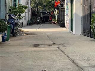 Nhà 2 tầng 4pn hẻm xe hơi thông sát mặt tiền