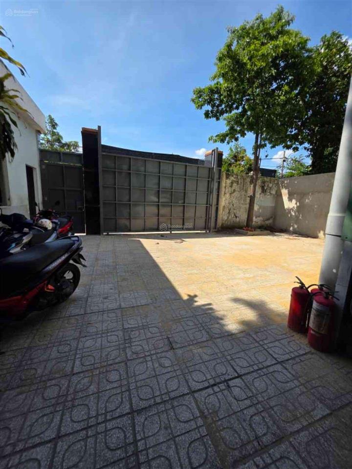 Bán đất có sẵn nhà xưởng gần kdc vĩnh lộc