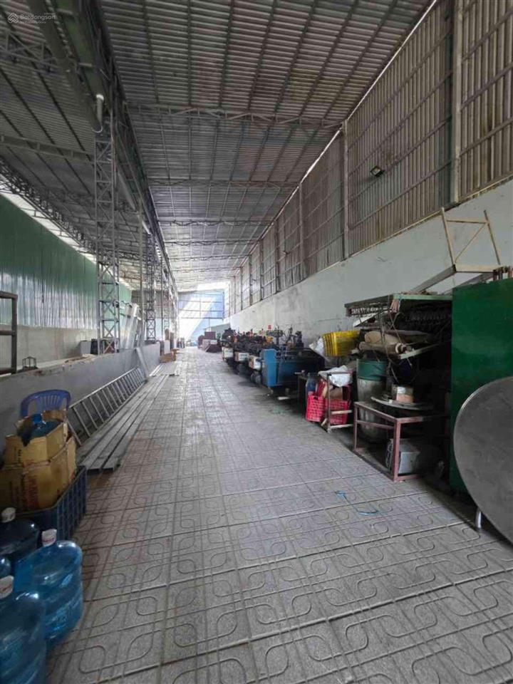 Bán đất có sẵn nhà xưởng gần kdc vĩnh lộc