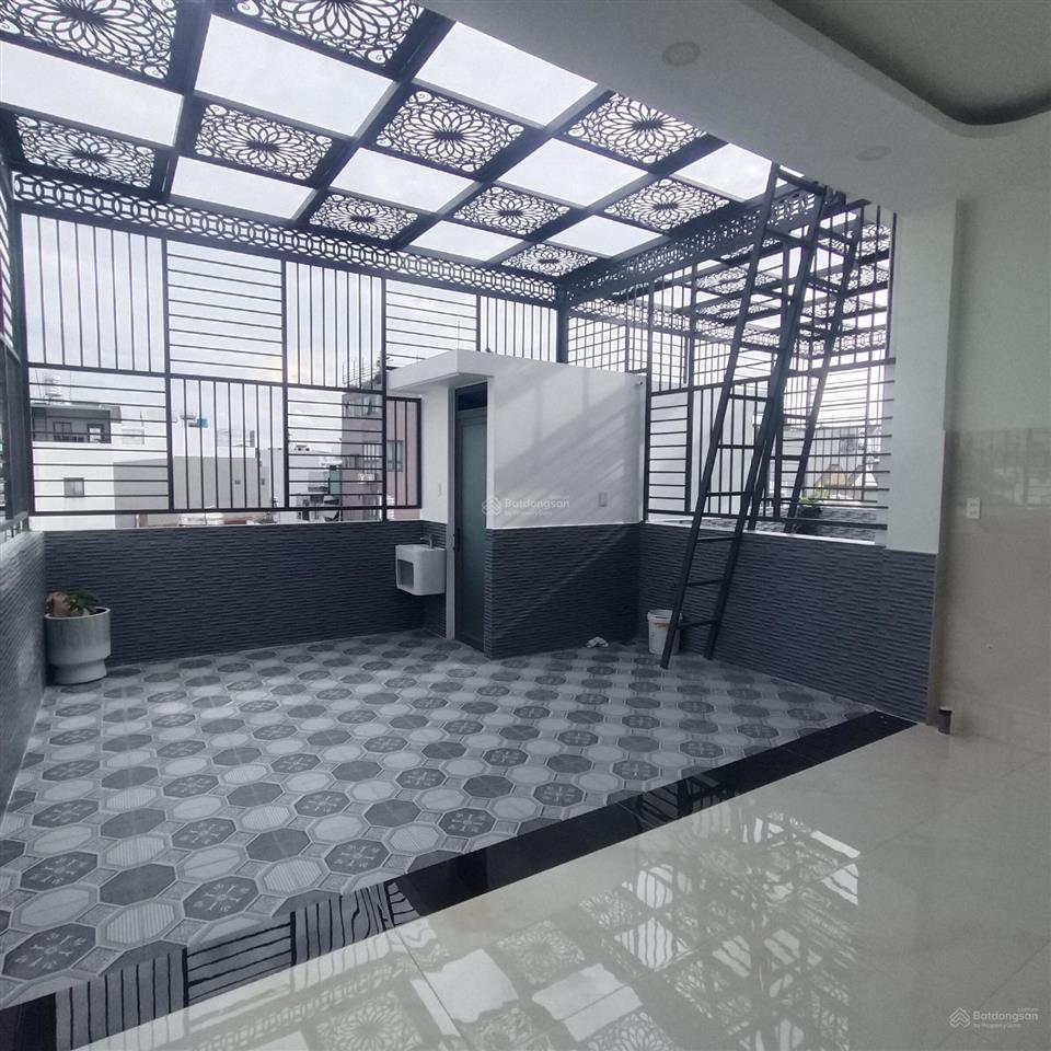 Bán nhà 4 tầng 100m2 sát tân kỳ tân quý tặng full nội thất nhỉnh 8 tỷ
