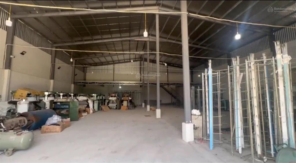 Bán đất bình chánh 1.435m2  thổ cư 1.248m2  có sẵn nhà xưởng 500m2 gần các trục đường chính.