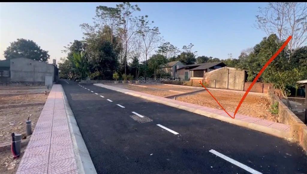 Chỉ 2,65 tỷ lô đất 100m2 mặt 7m, đất 2 mặt đường, ngay sát đường hồ tây ba vì 0971 254 ***