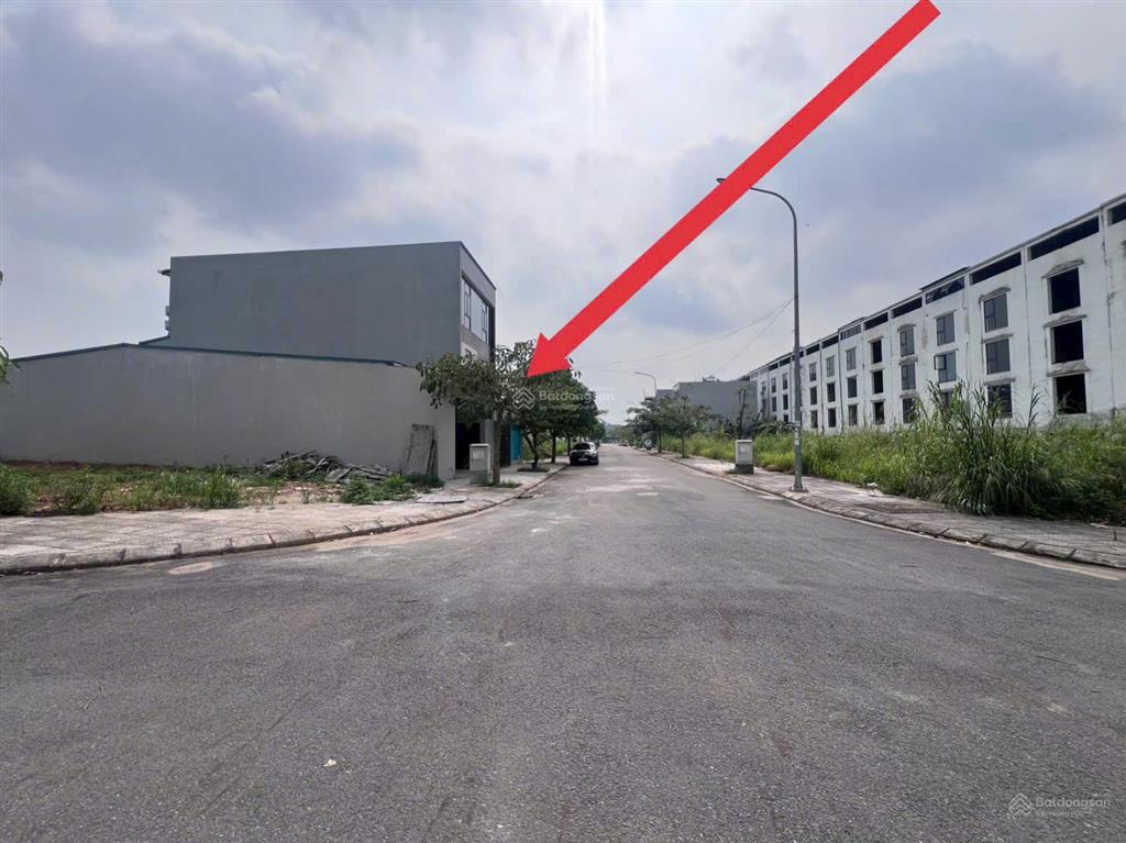 Bán gấp đất nền dự án park hill thành công, thành phố vĩnh yên, vĩnh phúc cũ, dt 150 m2