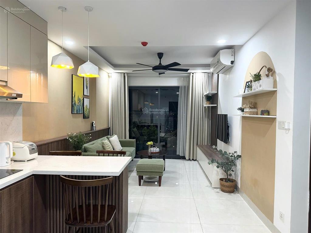 Cho thuê cc cao cấp sơn trà ocean view vào ở ngay view biển tầng cao full nội thất, giá 12tr/th