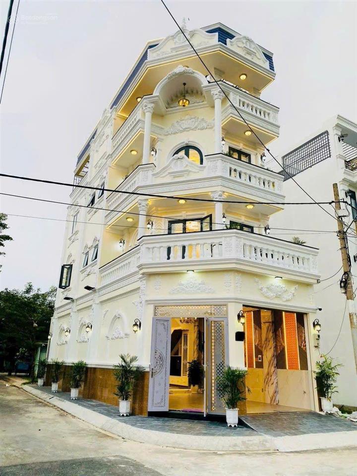 Nhà góc 2 mặt tiền, ngập tràn ánh nắng, 4 tầng lung linh, đào tông nguyên, chỉ 9,8 tỷ