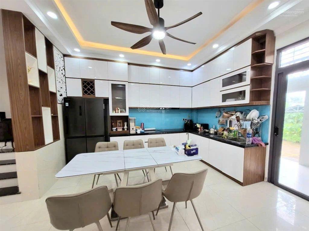 Hiếm, nhà 2 mặt tiền, cạnh công viên, đào sư tích, 4 tầng, 9,49 tỷ