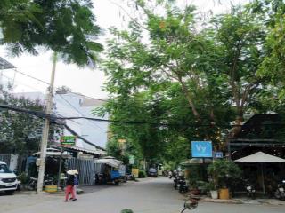 Mặt tiền trần thị liền, nhà góc 2 mặt tiền, 200m2, ngay khu làng đại học, 29 triệu/m