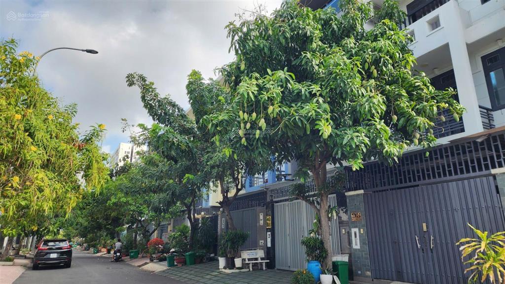 Cho thuê nhà đủ nội thất sadeco phước kiển sát phú mỹ hưng