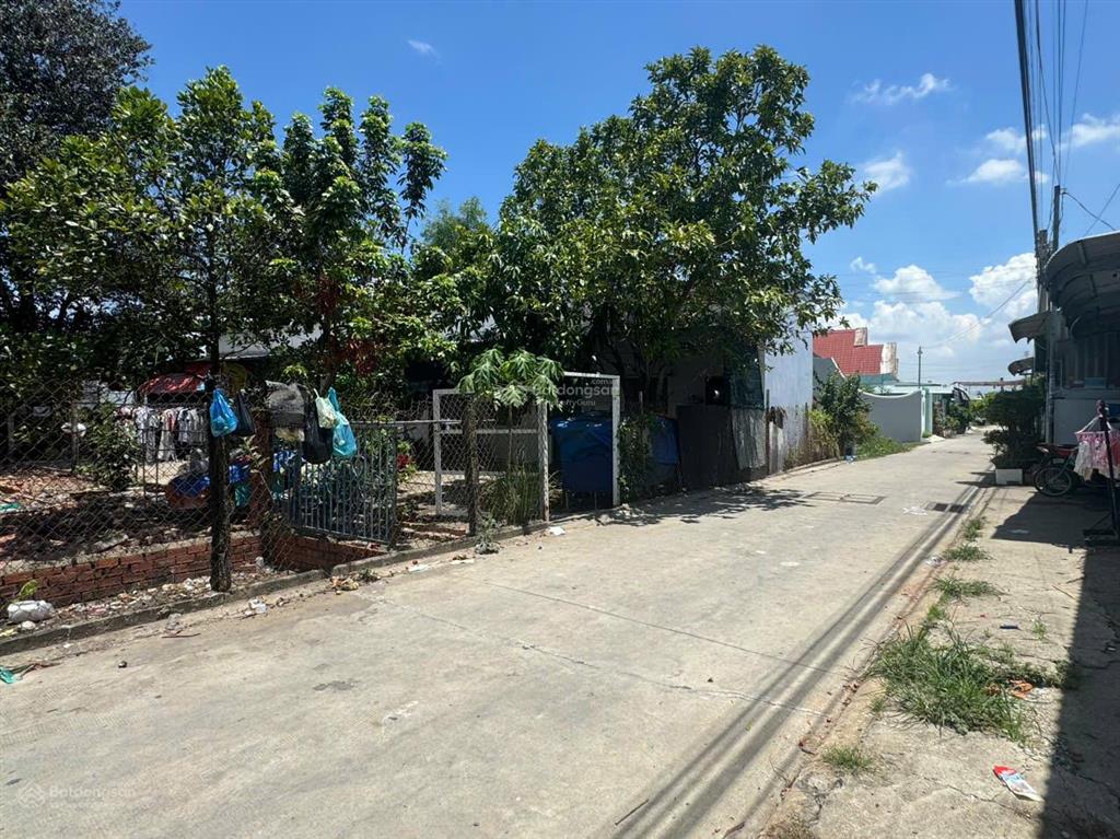 Bán lô đất biệt thự đón đầu cầu cát lái  quận 2
