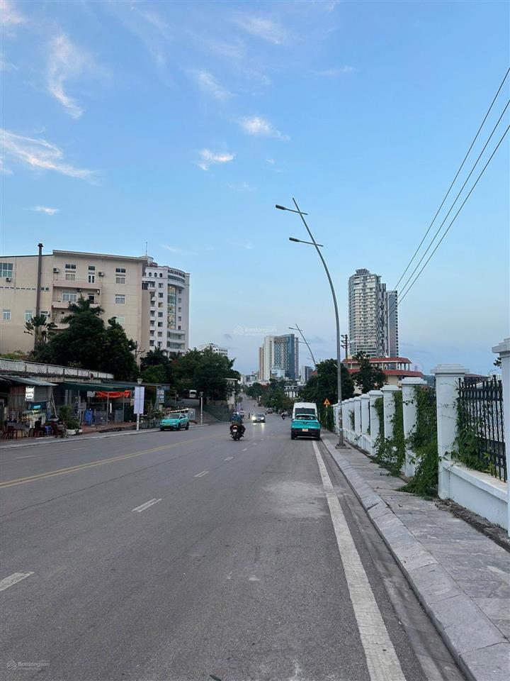 Cần bán lô đất đẹp vị trí đắc địa, nằm ngay trung tâm du lịch bãi cháy