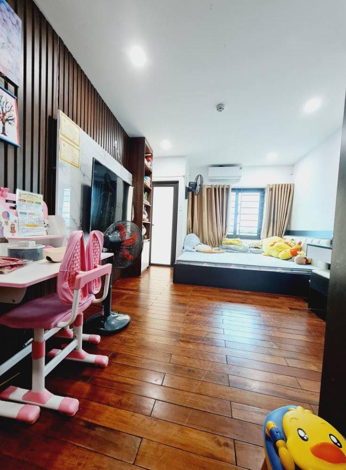 Bán 100m - 9 Tầng - 19m.Mặt Tiền.( Phúc Diễn ) Bắc Từ Liêm 