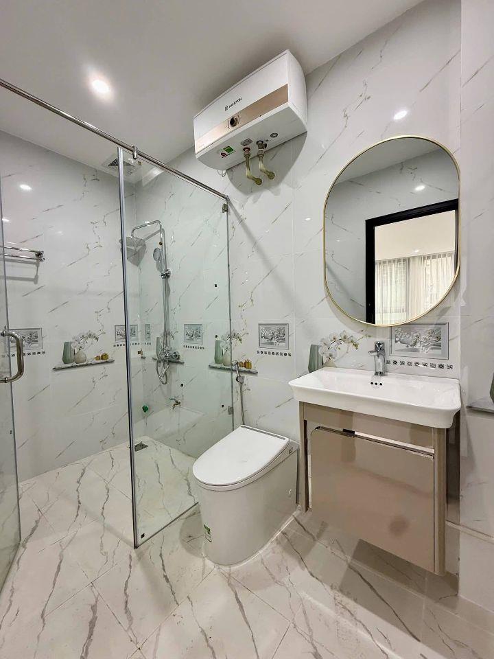 Bán 62m - 6 Tầng - 4.5m.Mặt Tiền.( Mặt Phố  Vân Hồ ) Hai Bà Trưng 