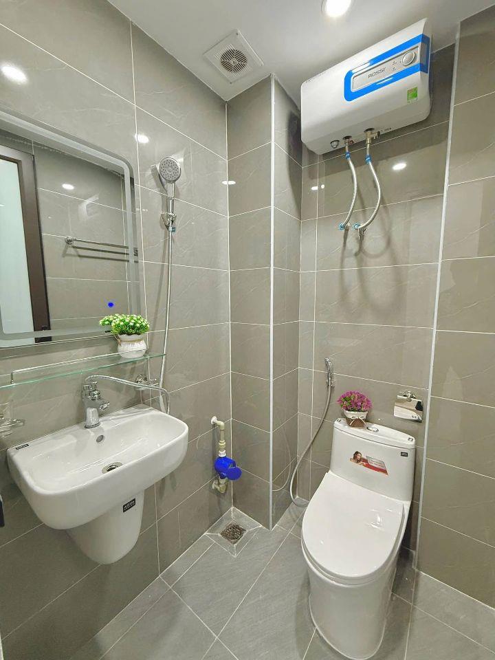 Bán 100m - 7 Tầng - 8m.Mặt Tiền. ( Phương Canh ) Nam Từ Liêm