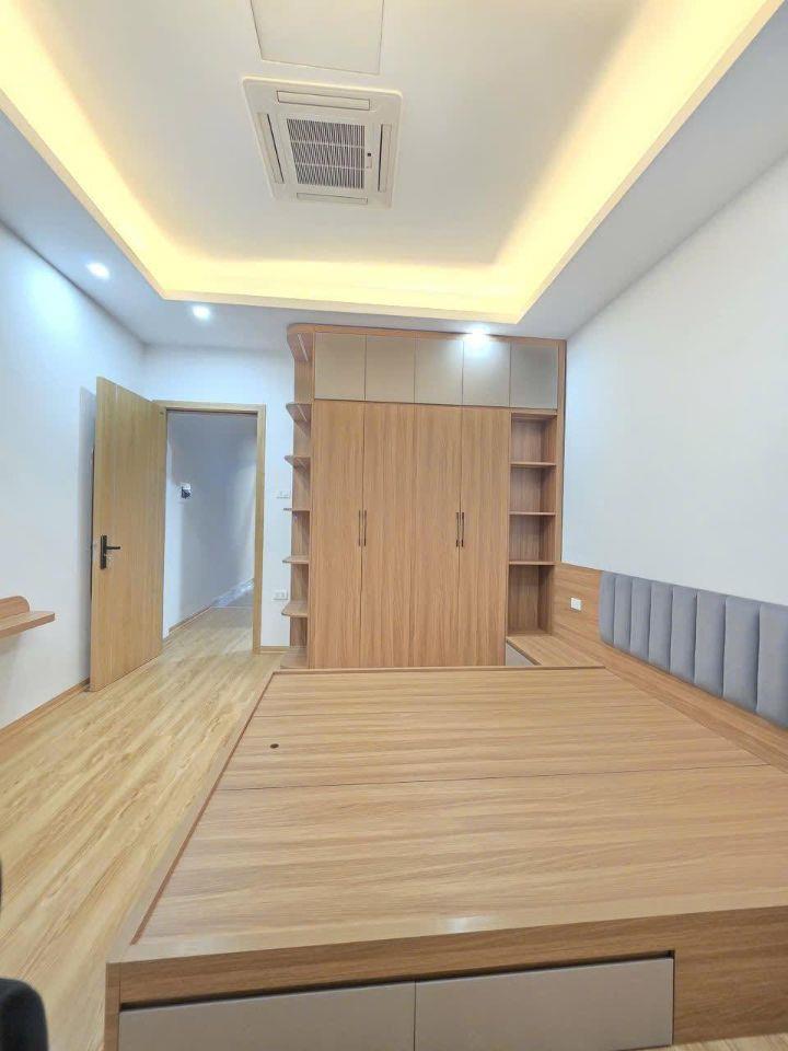 Bán 66m - 5 Tầng - 4.2m.Mặt Tiền.( Phạm Tuấn Tài ) Cầu Giấy 