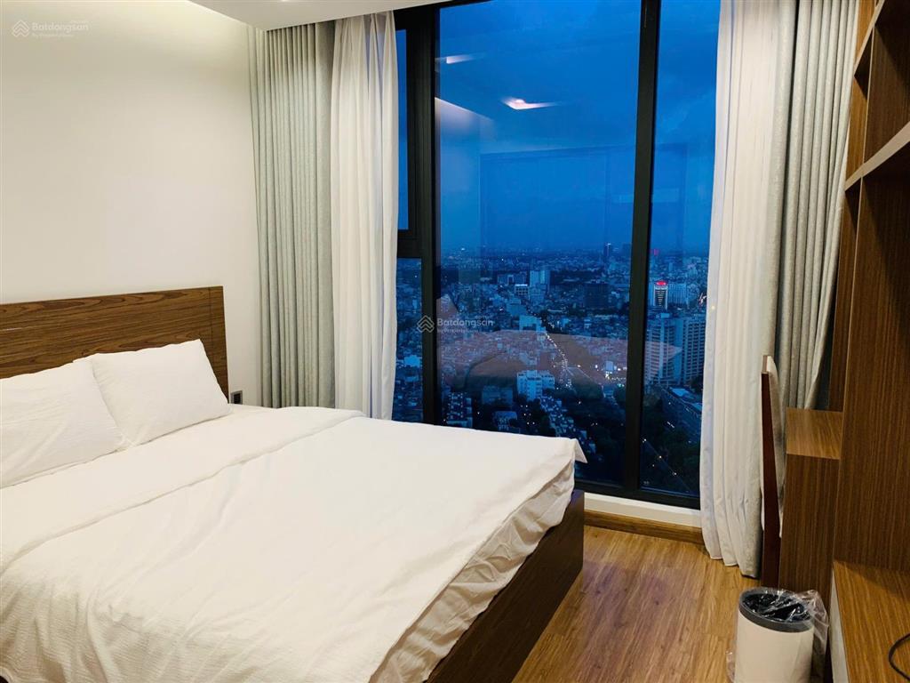 Bán căn hộ 80m2 tại vinhomes metropolis  liễu giai, ba đình, 17,6 tỷ vnd
