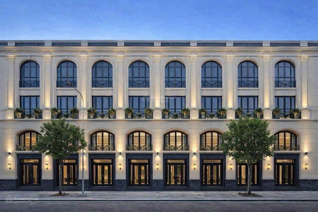 Bán biệt thự tại vinhomes global gate, 16,9 tỷ, 63 m2, chính chủ, uy tín