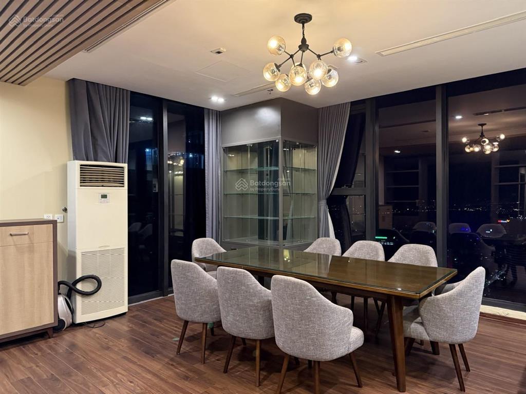 Penthouse căn hộ 5pn, 3wc, 300m², 78 tỷ tại vinhomes metropolis  liễu giai, ba đình, hà nội