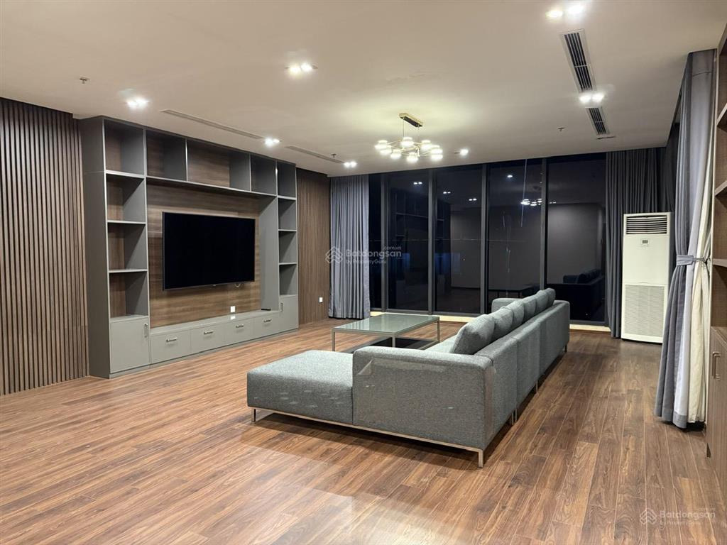 Penthouse căn hộ 5pn, 3wc, 300m², 78 tỷ tại vinhomes metropolis  liễu giai, ba đình, hà nội