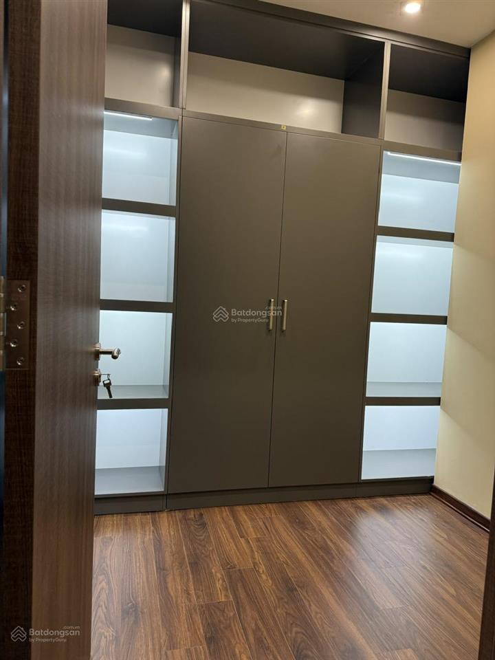 Penthouse căn hộ 5pn, 3wc, 300m², 78 tỷ tại vinhomes metropolis  liễu giai, ba đình, hà nội