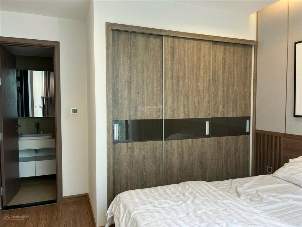 Cho thuê cc tại vinhomes metropolis  liễu giai, 25 triệu, 80 m2, chỉ với giá tốt