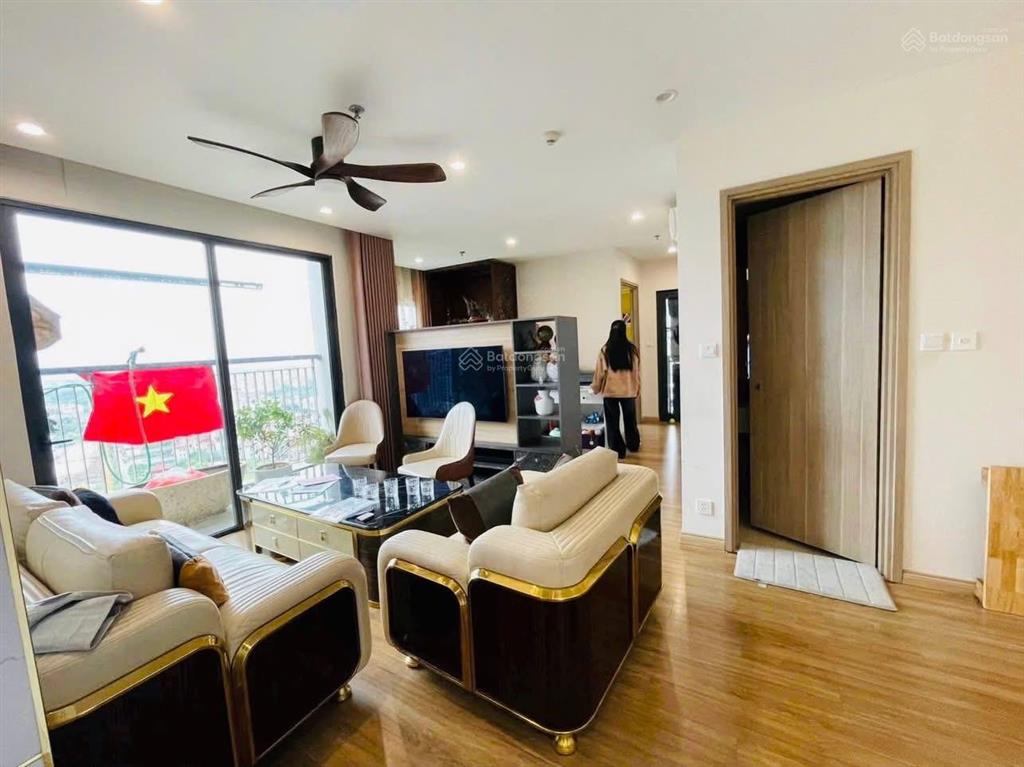 Cho thuê căn hộ chung cư 2pn, 2wc tại vinhomes ocean park gia lâm, 9 triệu, 65 m2