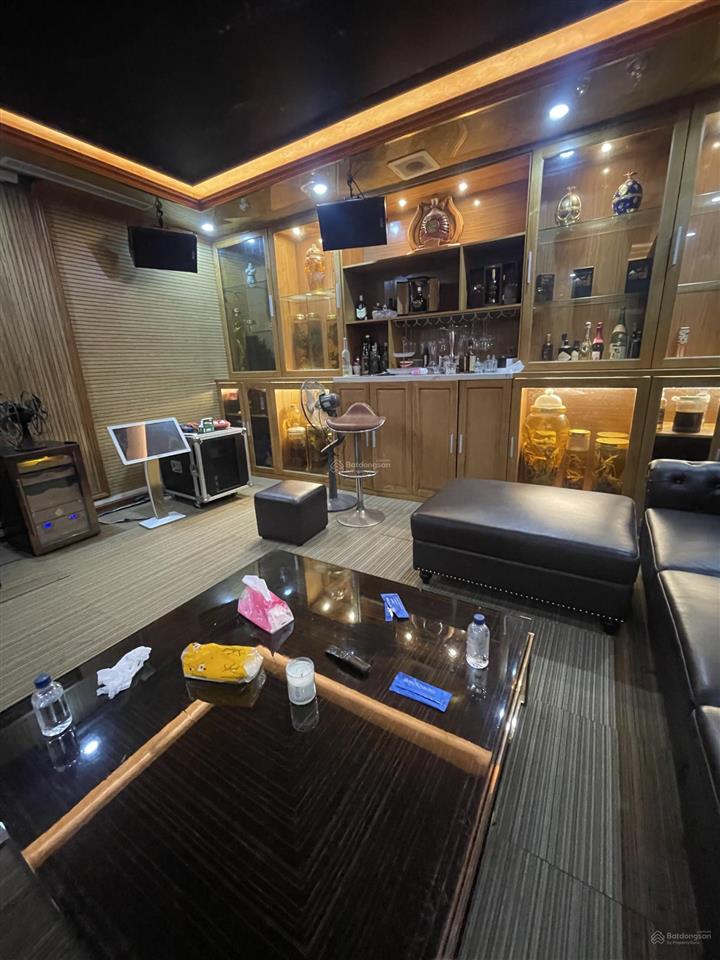 Bán bt vinhomes green bay mễ trì, 99 tỷ, 150m2, 7pn, 6wc, giá tốt hot!