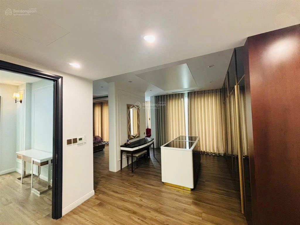 Thuê nguyên căn biệt thự đơn lập đảo lớn ngọc trai tính ra chưa đến 3 triệu/ngày!