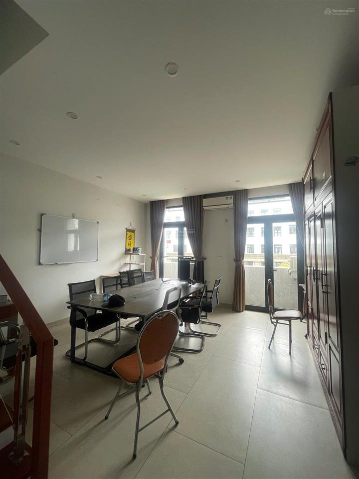 Nhà kinh doanh đa công năng | 150m 5 tầng + tum | thang máy full đồ | chỉ 30 triệu/tháng