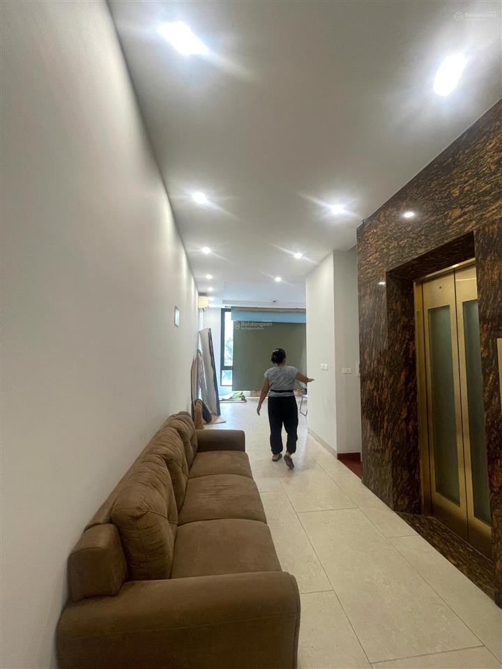 Nhà kinh doanh đa công năng | 150m 5 tầng + tum | thang máy full đồ | chỉ 30 triệu/tháng