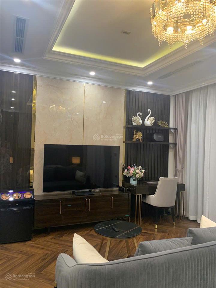 Chính chủ bán siêu phẩm 127m cắt lỗ 4 tỷ thực sự nhà hoàn thiện full nội thất bán bằng giá thô!