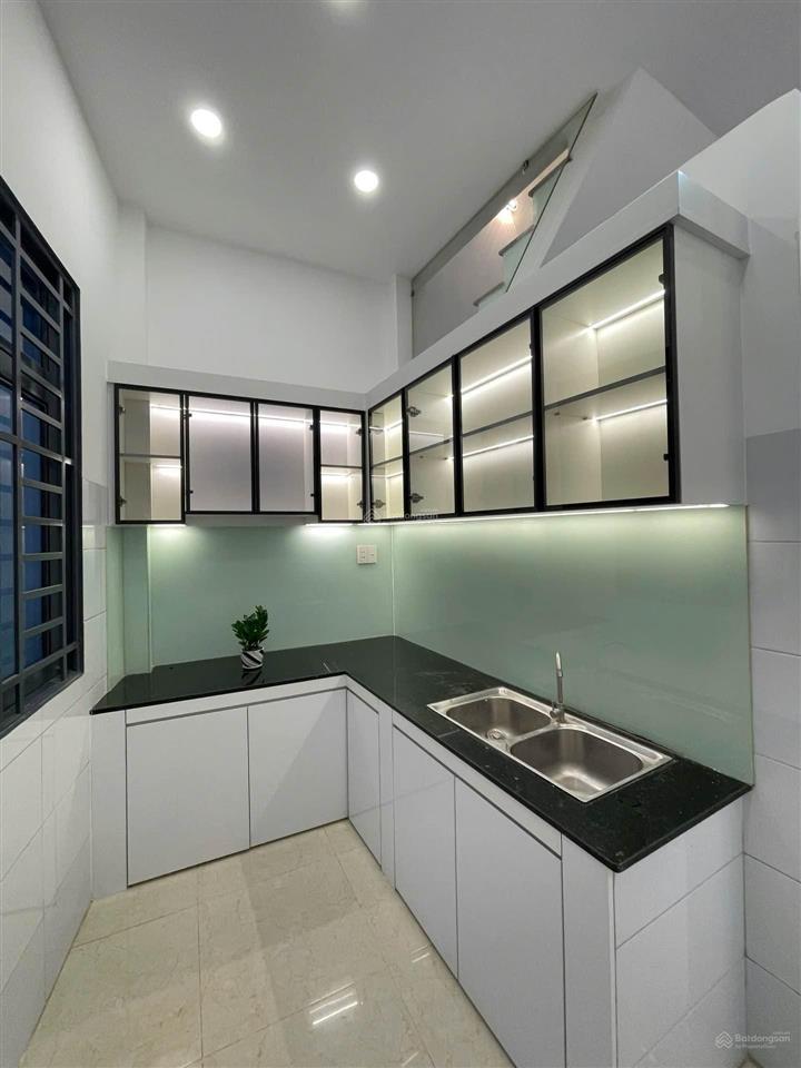 Nhà đẹp hẻm xe hơi ngay trung tâm q6, nhà mới xách vali vào ở, nhỉnh nhẹ xíu 5 tỷ