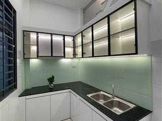Nhà đẹp hẻm xe hơi ngay trung tâm q6 nhà mới xách vali vào ở nhỉnh nhẹ xều 5đ