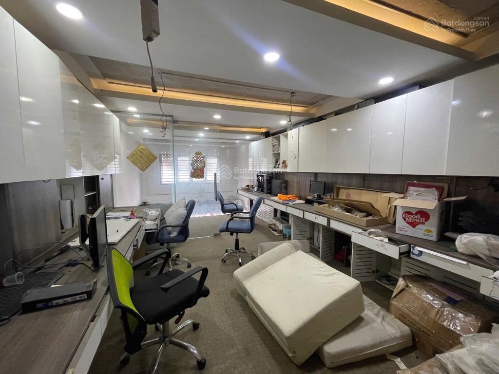 Mt bông sao chưa được 200tr/m2 k có căn thứ 2  chủ ngộp giảm 1 tỷ chỉ còn 9.999 tỷ