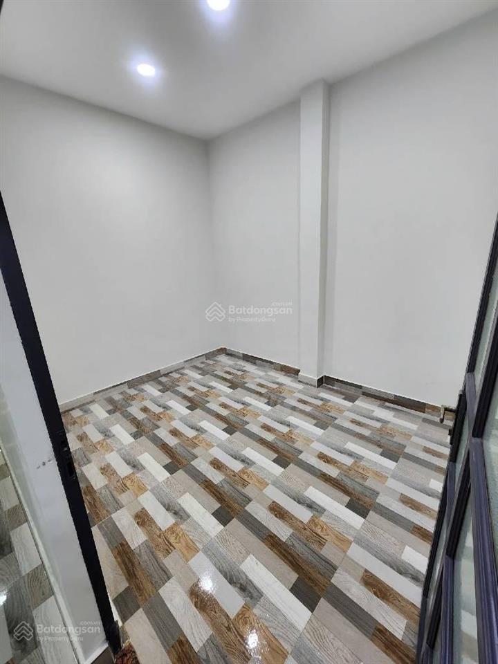 Mặt tiền quốc lộ 50 kinh doanh sầm uất ngày đêm vừa ở vừa khai thác dòng tiền