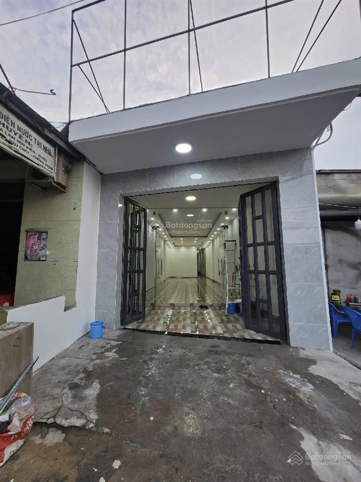 Mặt tiền quốc lộ 50 kinh doanh sầm uất ngày đêm vừa ở vừa khai thác dòng tiền