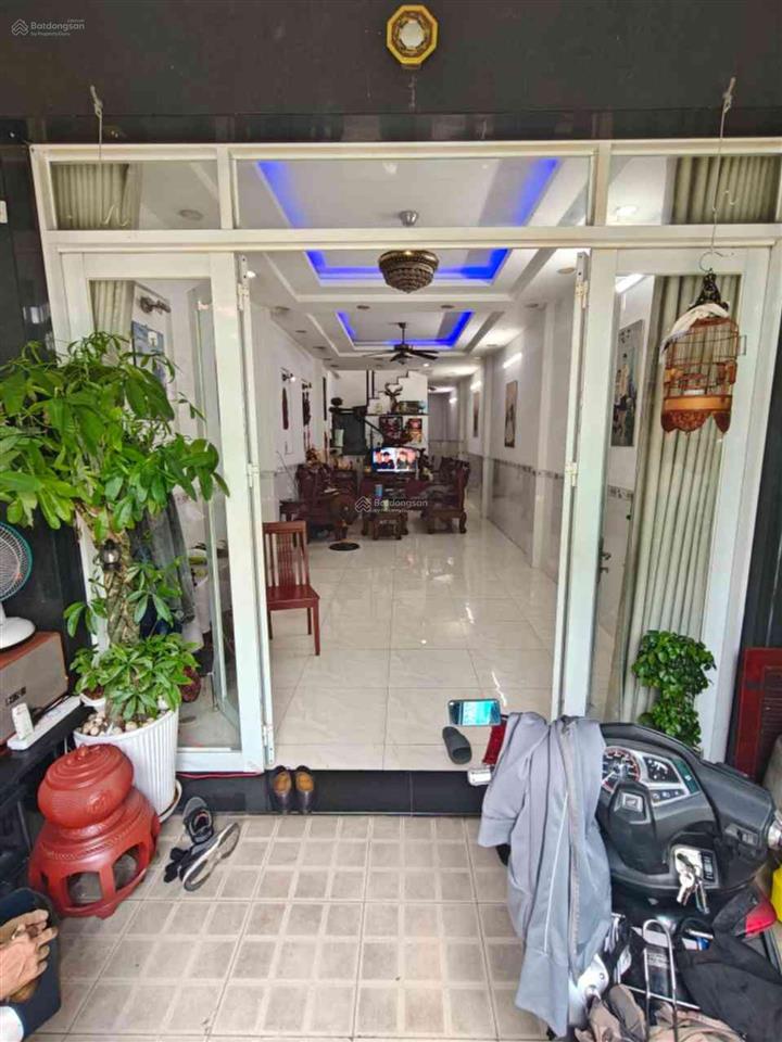 Chỉ hơn 50tr/m2  chủ ngộp tới cổ giảm 400tr  siêu phẩm 2 tầng btct 100m2 chỉ hơn 5 tỷ