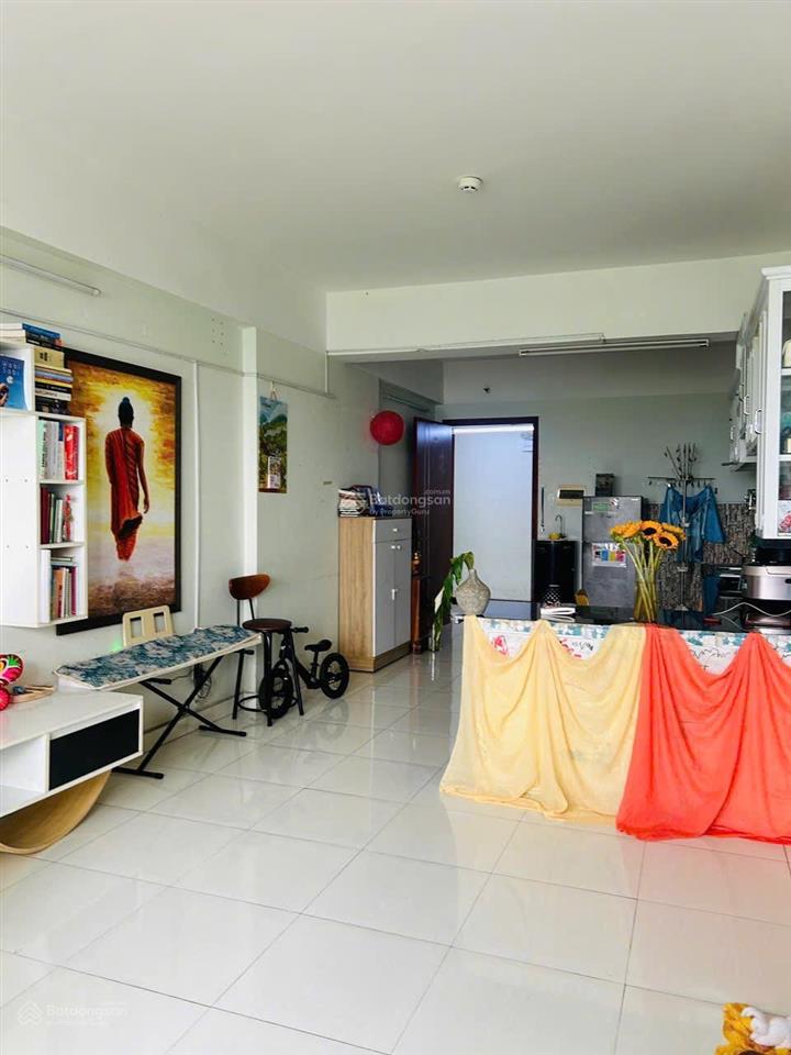 Hàng hiếm có 1 không 2  căn hộ 2 pn  có dòng tiền 7 tr/tháng chỉ 1.7 tỷ tl