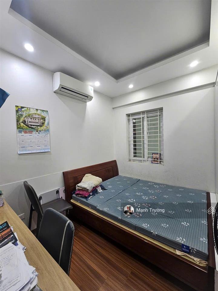 Bán căn góc 2 ngủ, sổ đỏ chính chủ chung cư d1 ct2 tây nam linh đàm