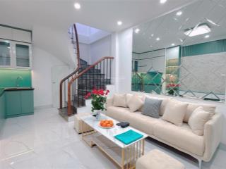 Siêu phẩm vĩnh hưng hoàng mai, 6.8 tỷ, nhà mới đẹp lung linh, gần ô tô.