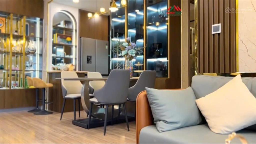 Bán căn hộ 80m2 tại căn hộ a.x.11 m7 the peak, midtown phú mỹ hưng, giá cực chất 12,5 tỷ