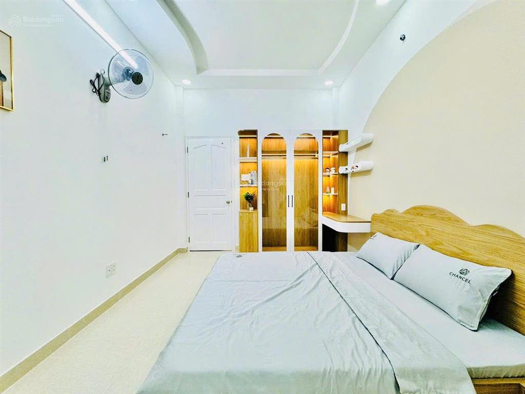 Bán nhà hẻm xe hơi võ thị sáu  phạm ngọc thạch gần hồ con rùa quận 3, dt 3.2x13m, giá 10.9 tỷ