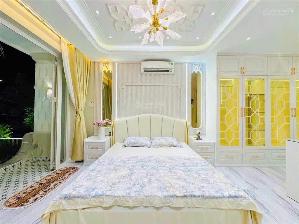 Bán nhà hẻm xe hơi 10m trần hưng đạo  an bình quận 5, dt 7.6x12m, 3 lầu st thang máy, giá 18.9 tỷ