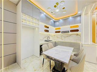 Bán nhà hẻm đẹp cao thắng  điện biên phủ quận 10, dt 3.5x18m, nh 6.5m, cn 76m2, lửng 3l giá 11 tỷ