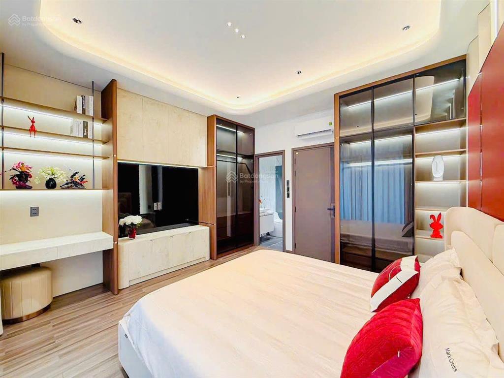 Bán nhà mặt tiền kinh doanh trần tuấn khải gần chợ hòa bình quận 5, dt 3x12m, 3 lầu, giá 8.5 tỷ