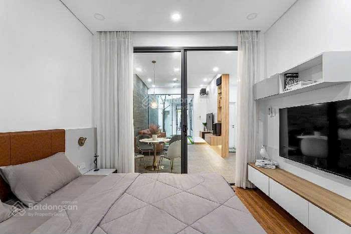 Bán np đẹp xuất sắc tại phạm văn bạch, 12 tỷ, 116m2, 4pn, 4wc