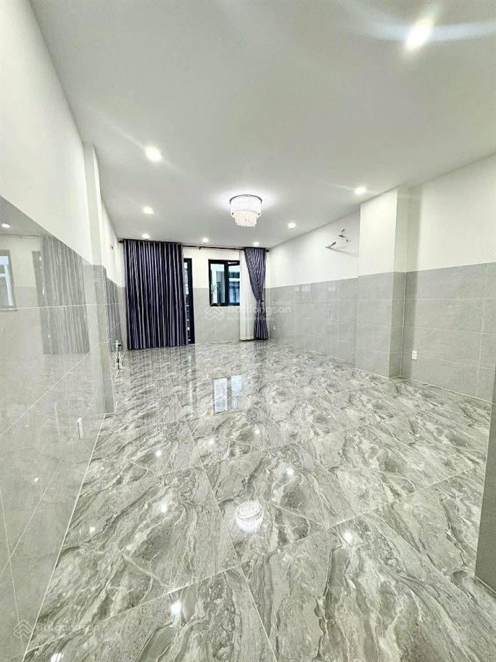 Xe hơi ngủ trong nhà phạm văn bạch  hẻm xe tải tránh  khu phân lô đồng bộ  60m²  4 tầng