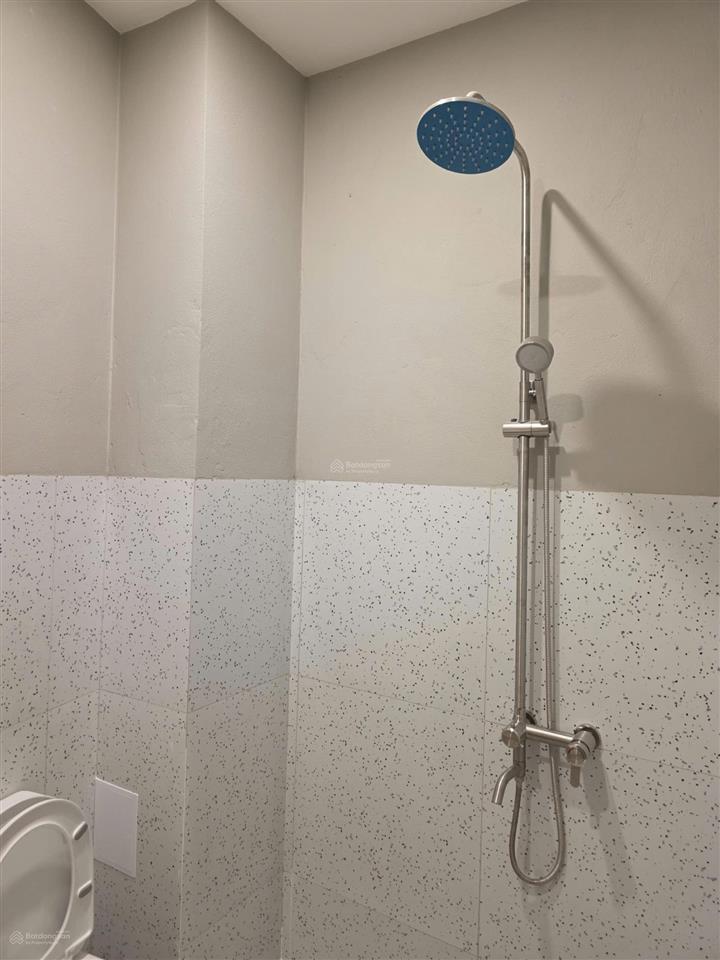 Nhà đẹp 5 tầng đường nguyễn đình chiểu  võ văn tần  phường bàn cờ (quận 3). giá 8,9 tỷ